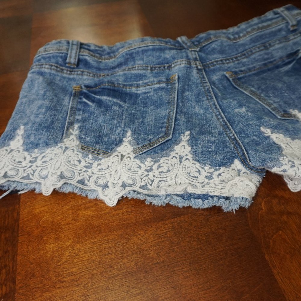 Jean Shorts - Picture 5 of 5